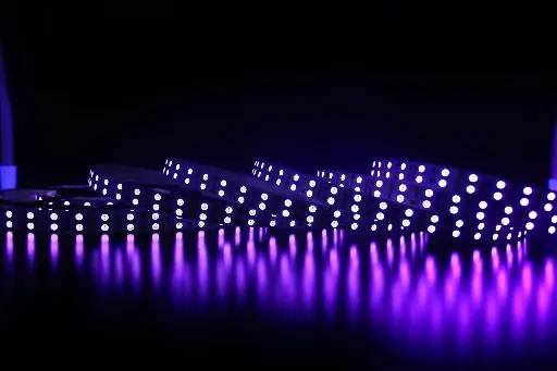 LED 燈條（5M 卷，防水）