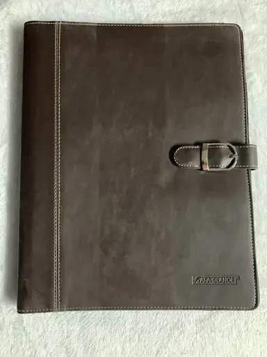 2025 Weekly Planner with Faux Leather Cover