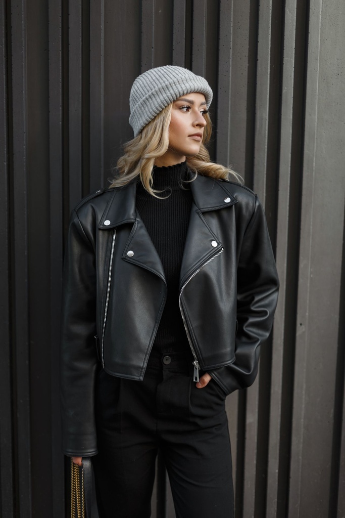 短款人造皮革自行車夾克–午夜黑色