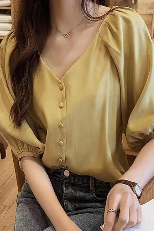 蘇記 泡泡袖 V 領襯衫