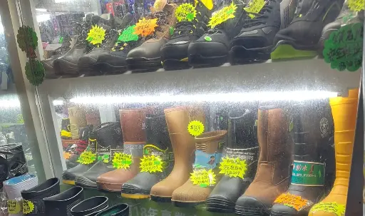 多種鋼頭安全工業鞋 特價發售