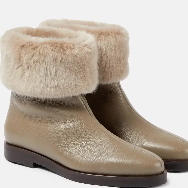 人造毛皮襯裡靴子