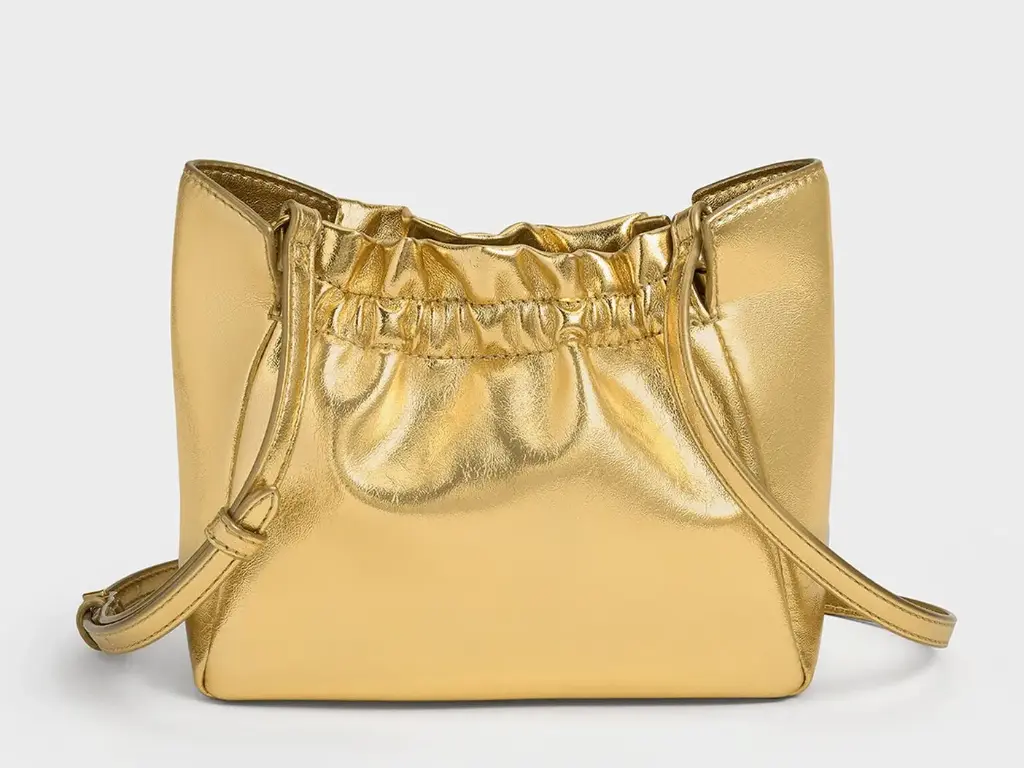 Metallic Chain Strap Purse
